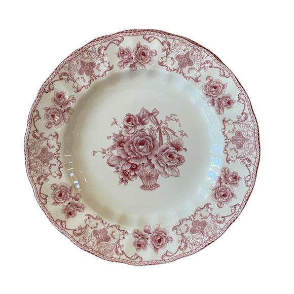 4pc Palate & Plate Victorian RED Rose Floral 10.5" Dinner Plates Scalloped New - Picture 2 of 14